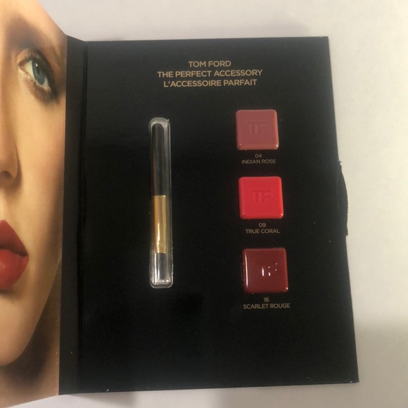 ⭐️3/$15 Tom Ford -The Perfect Accessory Lipstick - Picture 2 of 2